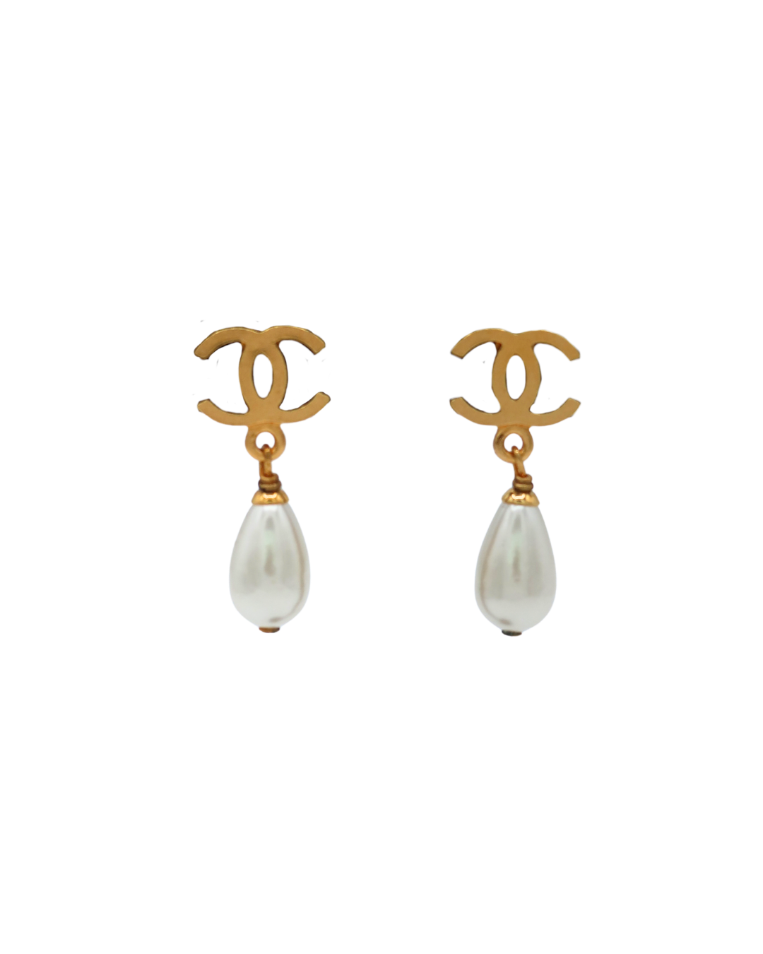 Chanel Vintage CC Pearl Drop Gold-Tone Clip-On Earrings 96P
