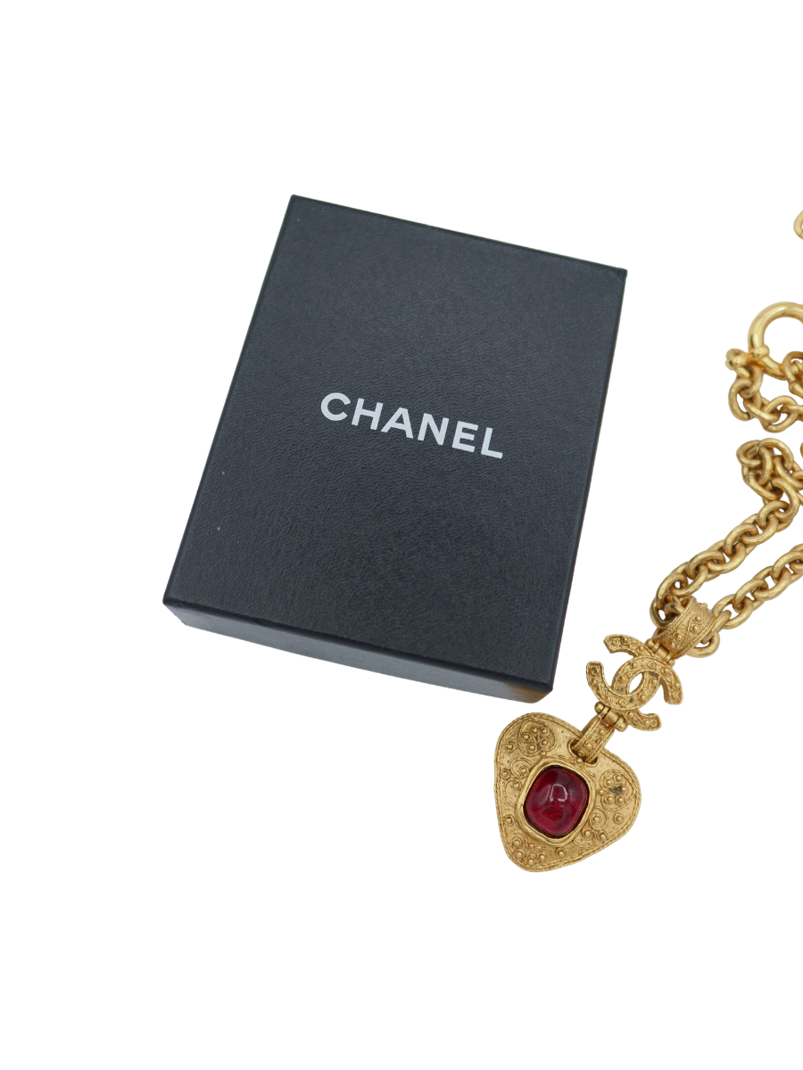 Chanel Vintage Gripoix Heart CC Pendant Necklace 94A