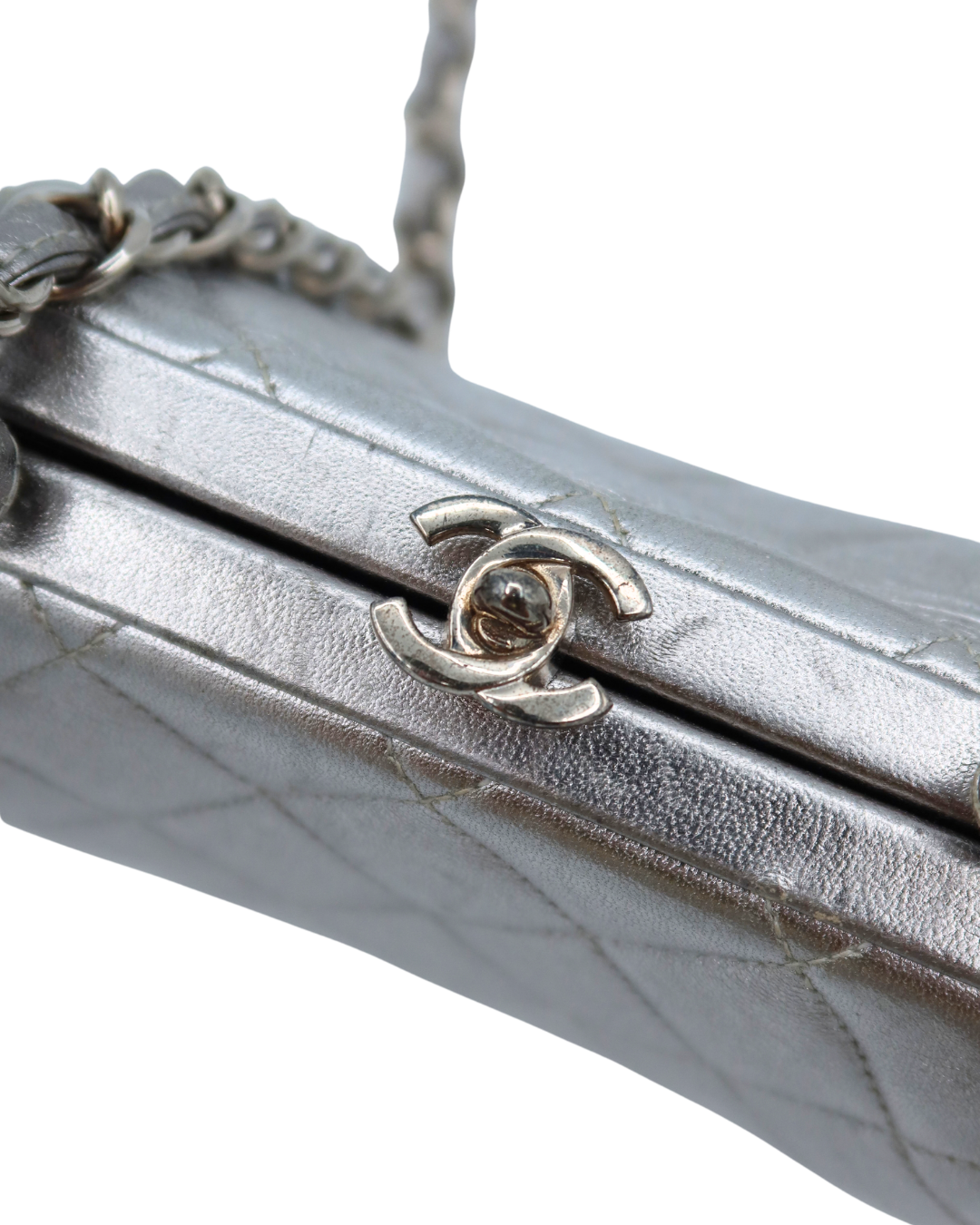 Chanel Silver Quilted Lambskin Chain Shoulder Bag 1996–1997