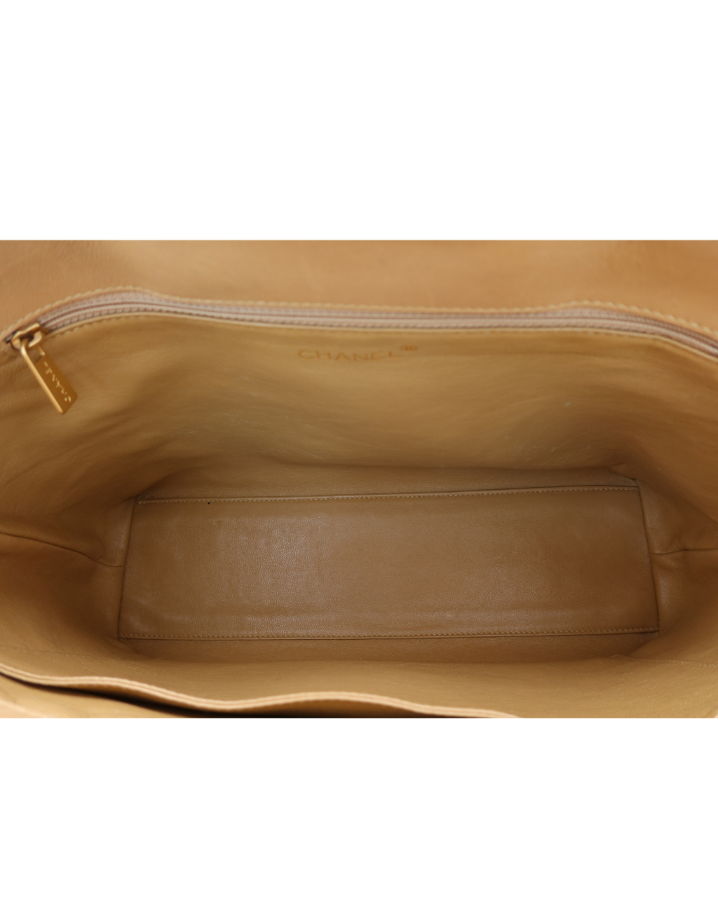 Chanel Vintage Tan Quilted Lambskin Wood Handle Bag 2000–2002