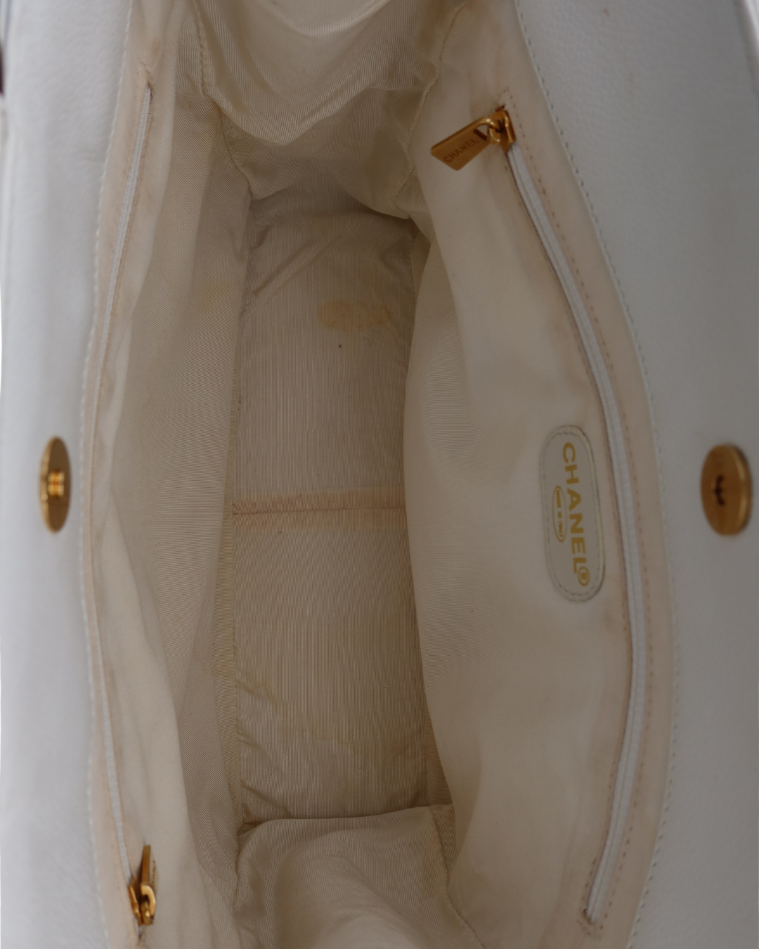 Chanel Vintage White Caviar Leather Handbag with Wood Handles 1997-1999